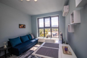 Mountain View Apartment 1 + Parking